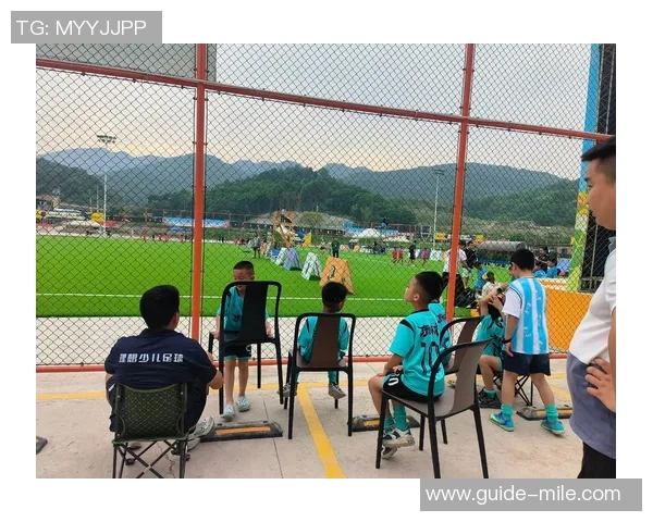 探索北京免费的足球场地带,让你畅享足球乐趣与运动激情 探索北京免费的足球场地带,让你畅享足球乐趣与运动激情